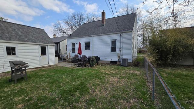 813 Kenwood Avenue, Fort Wayne, IN 46805