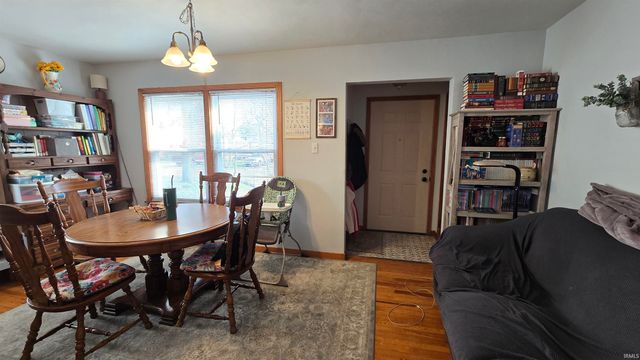 813 Kenwood Avenue, Fort Wayne, IN 46805