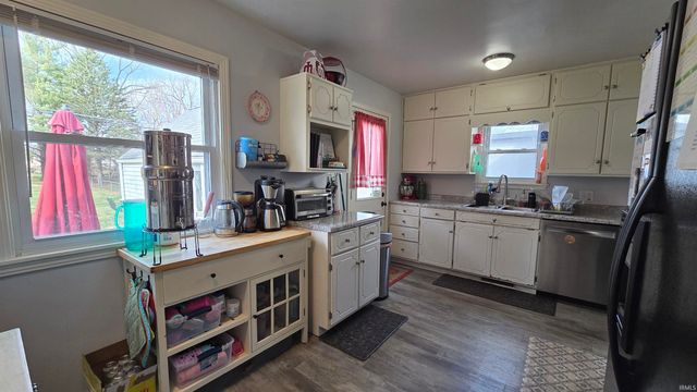 813 Kenwood Avenue, Fort Wayne, IN 46805