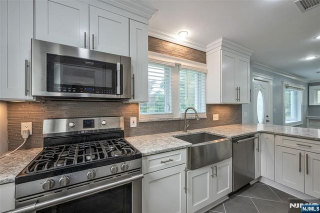 122 Garside Avenue, Wayne, NJ 07470