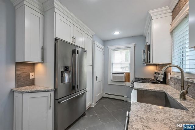 122 Garside Avenue, Wayne, NJ 07470