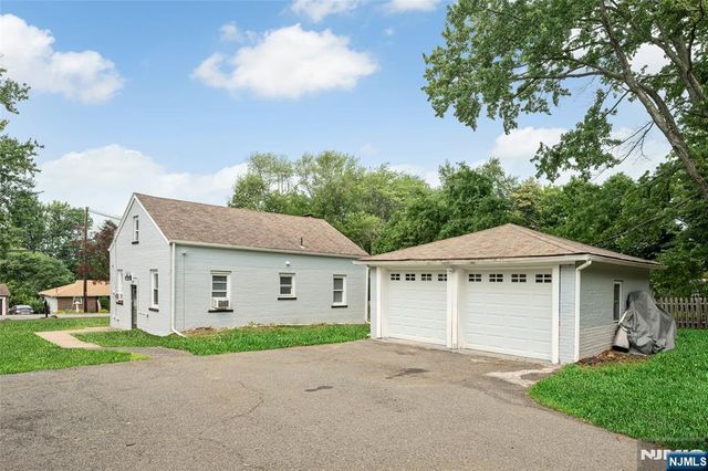 122 Garside Avenue, Wayne, NJ 07470