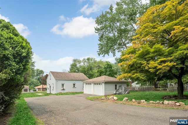 122 Garside Avenue, Wayne, NJ 07470