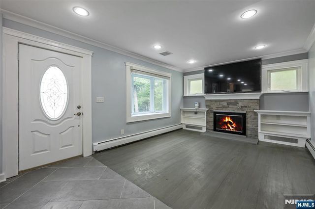 122 Garside Avenue, Wayne, NJ 07470