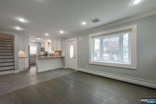 122 Garside Avenue, Wayne, NJ 07470