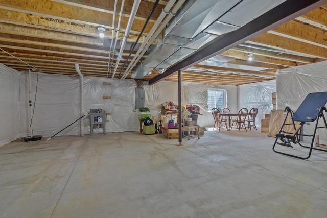 501 Fairview DRIVE, Walworth, WI 53184