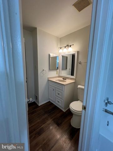 2913 MADEIRA CT, Woodbridge, VA 22192