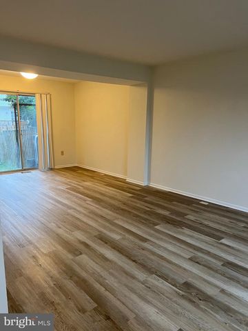2913 MADEIRA CT, Woodbridge, VA 22192