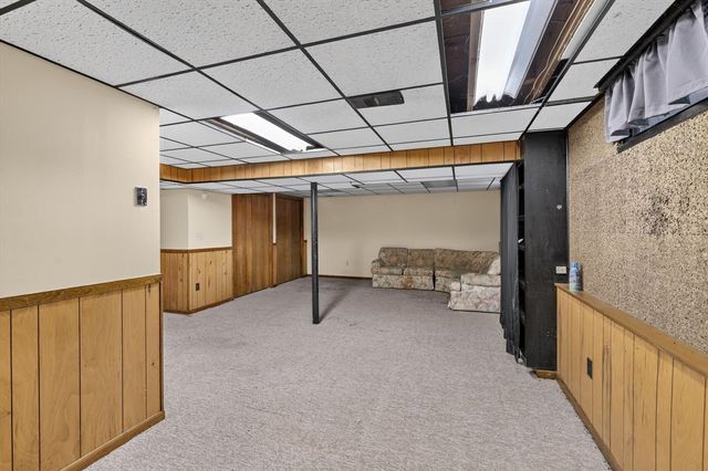 3024 Haskell Street, Kalamazoo, MI 49006