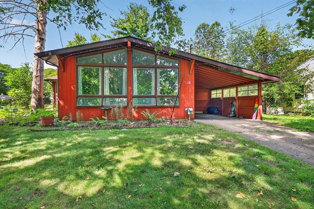 3024 Haskell Street, Kalamazoo, MI 49006