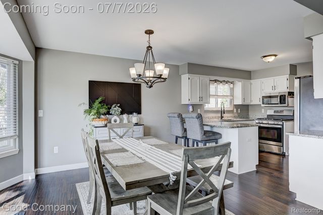 49877 Maurice Drive, Chesterfield Township, MI 48047