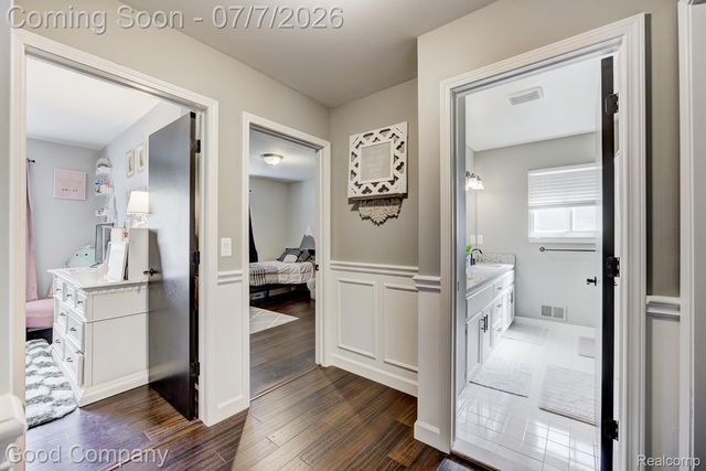49877 Maurice Drive, Chesterfield Township, MI 48047