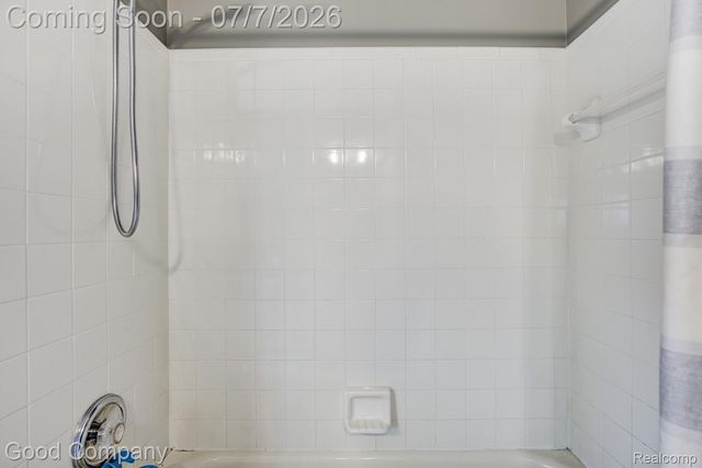 49877 Maurice Drive, Chesterfield Township, MI 48047