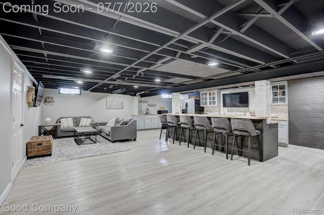 49877 Maurice Drive, Chesterfield Township, MI 48047