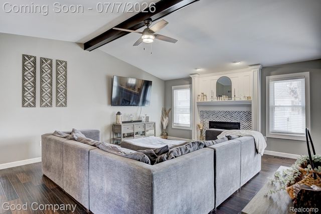 49877 Maurice Drive, Chesterfield Township, MI 48047