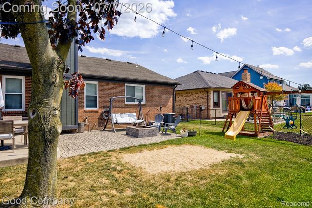 49877 Maurice Drive, Chesterfield Township, MI 48047