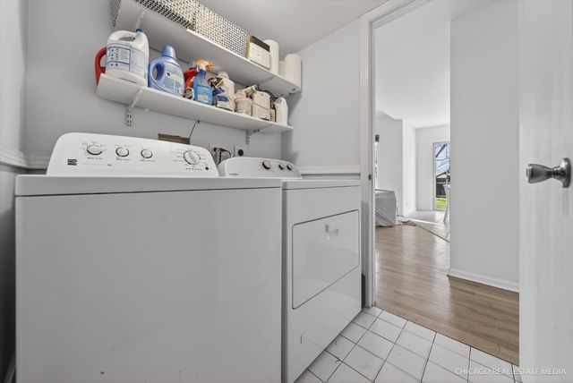 1439 Blue Heron Drive, Crystal Lake, IL 60014