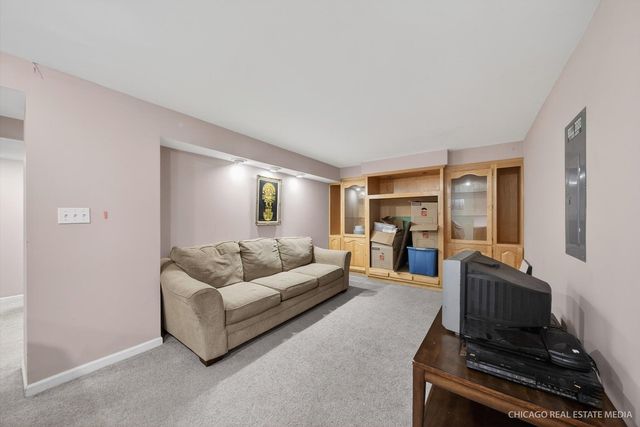 1439 Blue Heron Drive, Crystal Lake, IL 60014