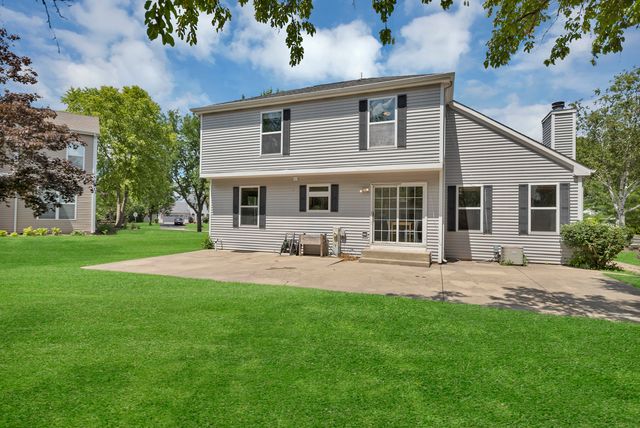 1439 Blue Heron Drive, Crystal Lake, IL 60014