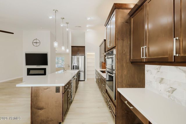 4085 E STRATFORD Place, San Tan Valley, AZ 85140