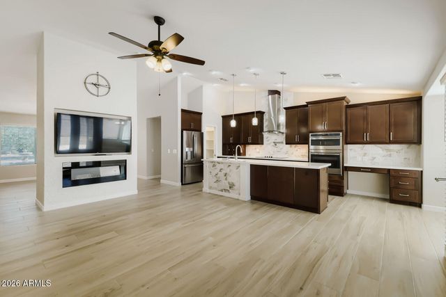 4085 E STRATFORD Place, San Tan Valley, AZ 85140