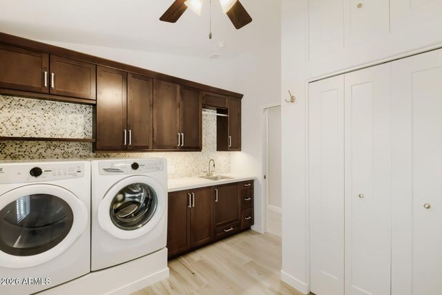 4085 E STRATFORD Place, San Tan Valley, AZ 85140
