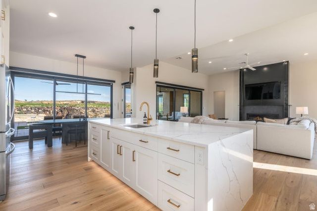 4816 N PETROGLYPH DR, St. George, UT 84770