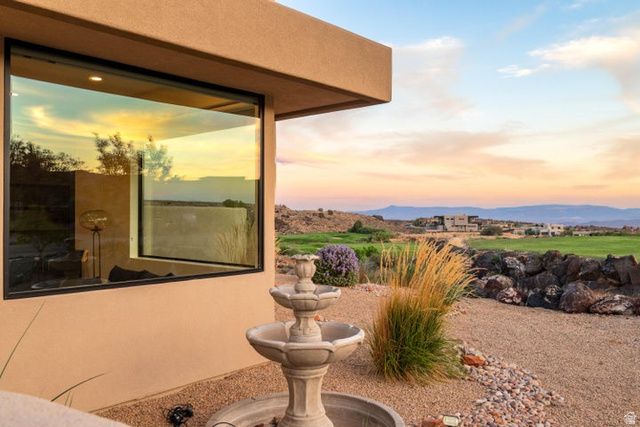 4816 N PETROGLYPH DR, St. George, UT 84770