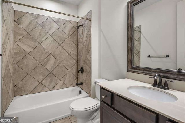 321 Cottonwood Circle, Peachtree City, GA 30269
