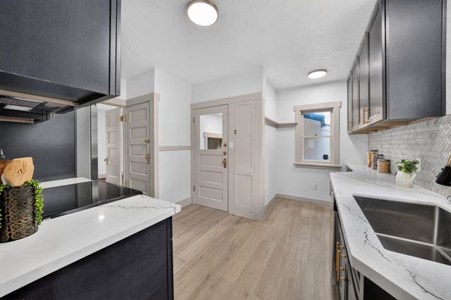 624 W Buckeye Ave, Spokane, WA 99205