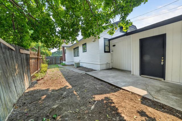 624 W Buckeye Ave, Spokane, WA 99205