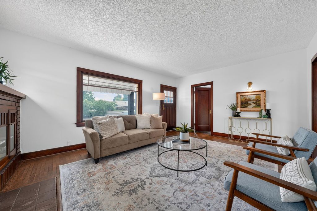 624 W Buckeye Ave, Spokane, WA 99205 photo 4