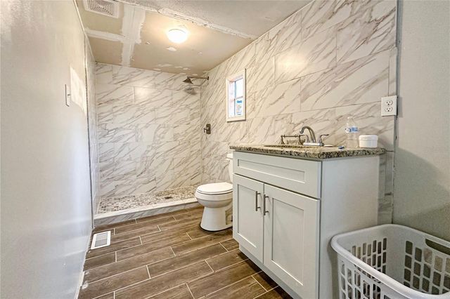 198 SPURLOCK ROAD, Frostproof, FL 33843