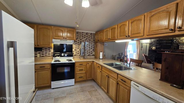 459 Pope Rd, Dunlap, TN 37327