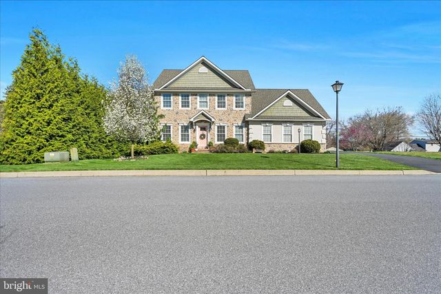 405 CLAYS CROSSING, Lebanon, PA 17042