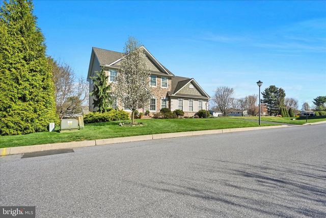 405 CLAYS CROSSING, Lebanon, PA 17042