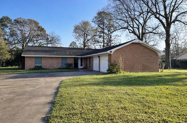 205 E Crestmont Drive, Alvin, TX 77511