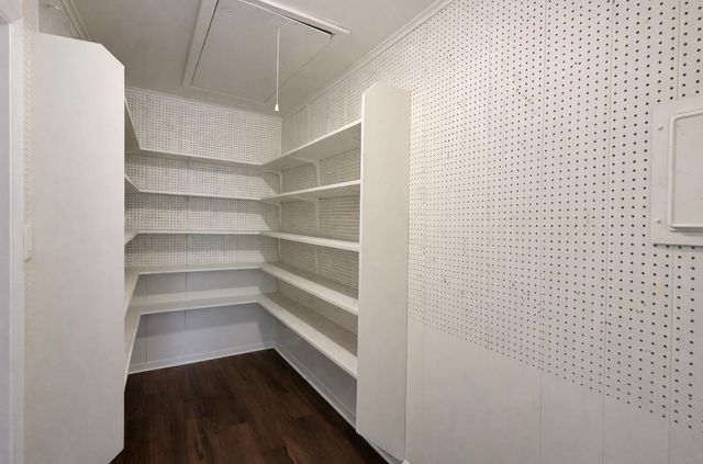 205 E Crestmont Drive, Alvin, TX 77511