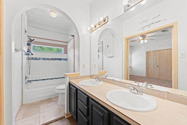 1410 Green Moss Court, Missouri City, TX 77489