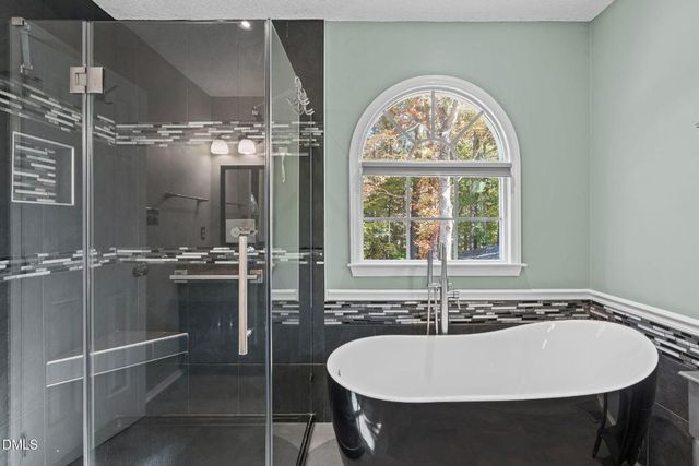 6100 Westborough Drive, Raleigh, NC 27612