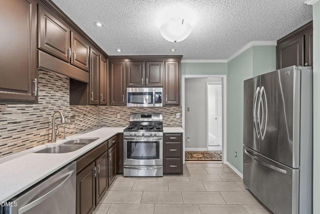 6100 Westborough Drive, Raleigh, NC 27612