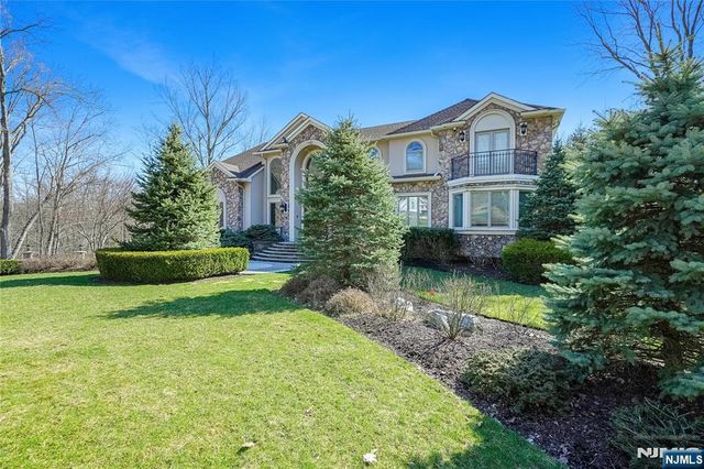 69 Woodland Road, Montvale, NJ 07645