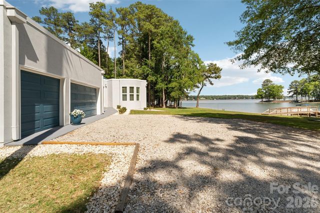 3911 Sandy Point Drive, York, SC 29745