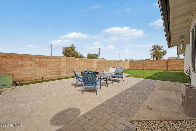 3128 W FLYNN Lane, Phoenix, AZ 85017