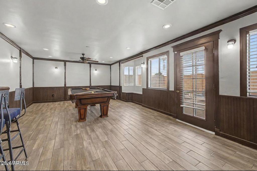 Image 14 of property listing at 3128 W FLYNN Lane, Phoenix, AZ 85017