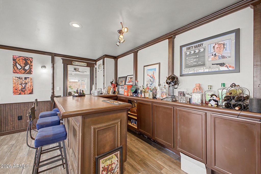 Image 16 of property listing at 3128 W FLYNN Lane, Phoenix, AZ 85017