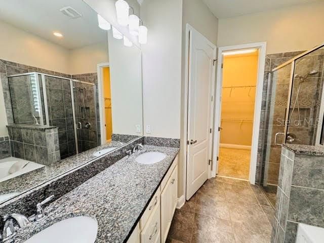 7761 LAUREATE BOULEVARD, Orlando, FL 32827