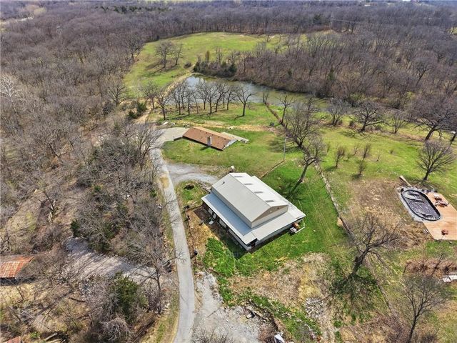 2905 N 99th Street, Kansas City, KS 66109