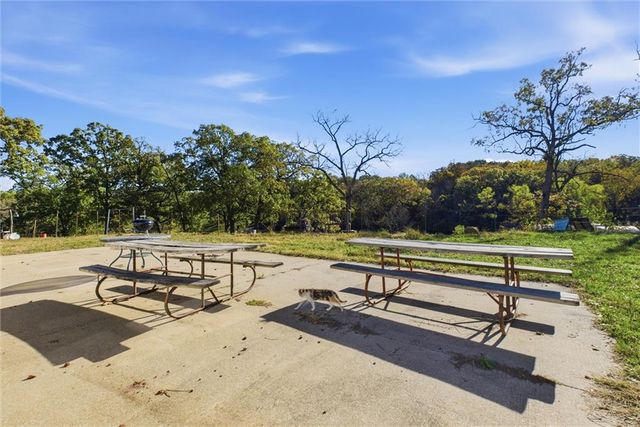 2905 N 99th Street, Kansas City, KS 66109