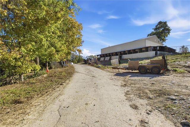 2905 N 99th Street, Kansas City, KS 66109